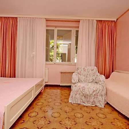 Apartamento Dea *