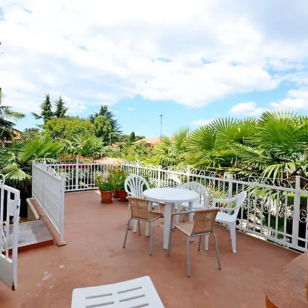 Apartamento Dea *