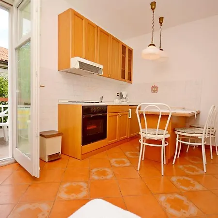 Apartment Dea